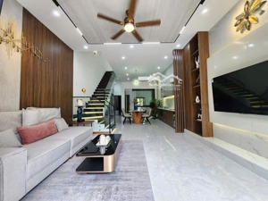 đường mới mở rộng dương quảng hàm cơ hội hiếm hoi 52m2 giá trị đầu tư gia tăng hxh shr