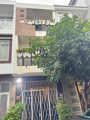 cần tiền bán gấp nhà khu đô thị vĩnh điềm trung thuận tiện vừa ở vừa kinh doanh. sổ đỏ hoàn công