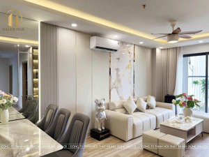 bán gấp căn dualkey diện tích 136m2 giá 9,6 tỷ dự án the wisteria hoài đức. liên hệ: 