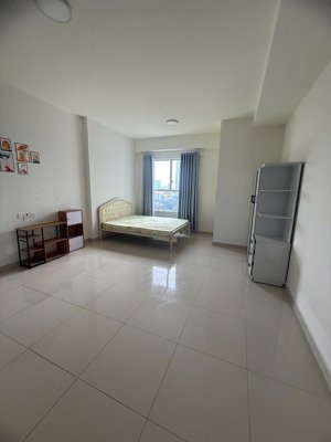 cho thuê căn hộ studio 39m2, ddnt, ở ngay, chỉ 11 triệu hotline : 