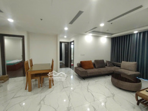 chỉ với 7,35tỉ tòa s1 có 3 pn 103m2 full nội thất - view sông không chắn - đang cho thuê 25tr
