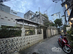 ngang rộng 10m quá hiếm hxh khu phan xích long thông cầm bá thước với phan đăng lưu