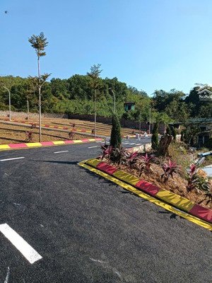 chính chủ cần bán đất hoà thạch quốc oai 100m2 đất full thổ sổ đỏ săn giá chỉ từ 25 triệu/m