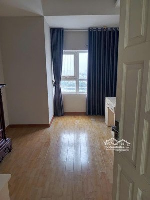 bán chcc m5 nguyễn chí thanh, đh luật, 130m2 3pn nhỉnh 11 tỷ, và 150m2 3pn, 12.x tỷ , sổ đỏ cc