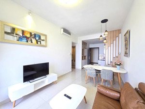 cho thuê golden mansion nhà sạch đẹp y hình ở ngay gần sân bay full nội thất giá 17tr 70m2