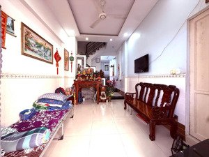 hàng siêu thơm hẻm đẹp đường nguyễn văn lượng phường 27 gò vấp