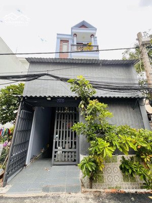 nhà 5 tầng có hầm hẻm xe hơi đường lê văn lương giá 6,5 tỷ