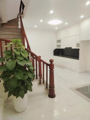 bán nhà phố đại đồng - vĩnh hưng : 42m - 4 ngủ - dân xây chất - ngõ thoáng rộng - giá 7.45 tỷ !!