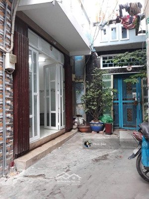 bán nhà kinh dương vương 2 tầng (3.8 x 7.3 ) gần vòng xoay phú lâm