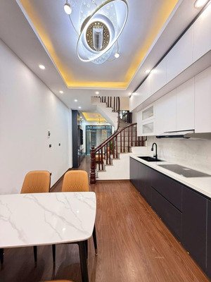 cực hiếm! bán nhà triều khúc-tân triều-thanh xuân 5 tầng mặt ngõ 38m2,ô tô kinh doanh, giá hơn 9tỷ