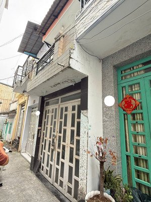 bán nhà bông sao p5 q8 gần tạ quang bửu, parc mall