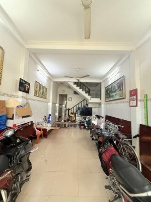 hẻm thông, nguyễn văn nghi, 100m2, ngang 4,5m, 4 tầng, 8 tỷ x