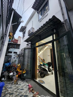 bán nhà hẻm ht13, gần hl80, chợ đông quang.