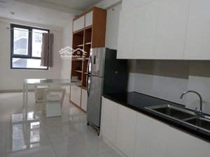 căn có nội thất giá 6tr 2pn saigon intela