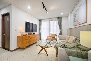 cho thuê cc 3pn, 2wc, 106m2, 29 triệu tại hado centrosa garden, q10, hcm