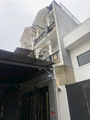 hiệp bình chánh nhà 3 tầng mới tặng hết nội thất chỉ 6.39 tỷ