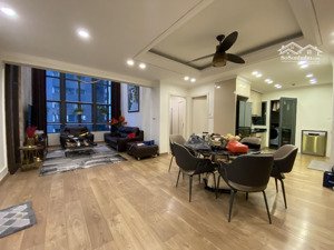 duplex hiếm tại mulberry lane căn 3 ngủ rộng 187m2 cực đẹp + đã full đồ tầng trung giá 12.8 tỷ