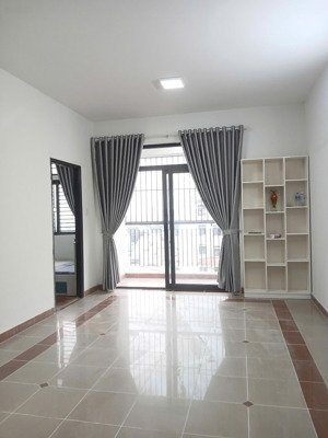 bán căn hộ quận 11, cạnh đầm sen 3.390tr 2pn, 2wc, sổ hồng sẵn công chứng ngay. lh 