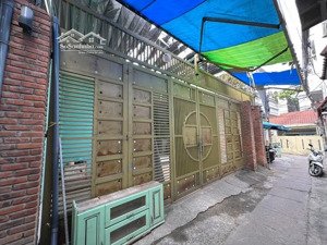 bán lô đất diện tích 180m2 ngay phố thời trang lê duẩn