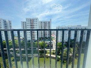 hiếm, căn 73 m2, 2 pn, 2 wc, view hồ, nội thất cao cấp giá chỉ 4,55 tỷ, lh sơn