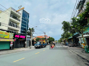 mặt tiền khủng 10.5m cực hiếm - bán chdv 25 phòng đường hoàng diệu 2 - linh chiểu cạnh đh spkt