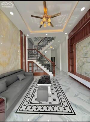 CHÍNH CHỦ BÁN NHÀ ANH EM IB CHO MÌNH TRAO ĐỔI TRỰC TIẾP SĐT BÊN DƯỚI