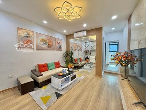 bán căn hộ vip thoáng đẹp tập thể 80m2 sổ đỏ phố giảng võ 3 ngủ 2 vs vừa ở vừa cho thuê, ô tô đỗ