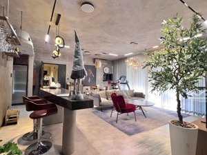 bán gấp giá tốt bao đẹp chcc mỹ phát 137m2, 3pn, ban công rộng, view hồ bơi cực chill phú mỹ hưng