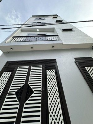 hiếm! vân canh 39m 4 tầng sát hud gần đh công nghiệp hà nội và đại học đông á cách ôtô 15 m