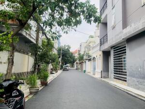 Bán Nhà Ngay Trần Não Quận 2 DT:150m2(10mx15m) HĐT:40 Triệu/Tháng-Giá Chỉ 26,5 Tỷ