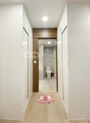 chuyên cho thuê căn hộ kingston phú nhuận, dt 71m2, 2pn - 2wc. giá tốt 18tr/th. lh:0779072306