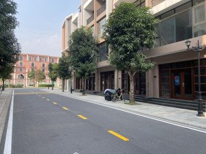 căn liền kề ánh dương 9 giá tốt nhất vhocp3 mt 5m chỉ 140tr/m2