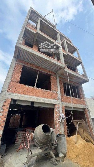 đầu tư giữ tiền & khai thác lô đất thổ cư 136m^2, hạ tầng đẹp xây được 5 tầng, vị trí kết nối nha