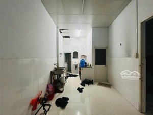 nhà hẻm xe tải thông sát mặt tiền phan huy ích hh 1%