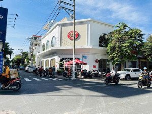 bán nhà siêu vị trí mặt tiền bạch đằng - dt: 7 x 40m - 2 tầng - giá bán: 40 tỷ tl - tin thật 100%