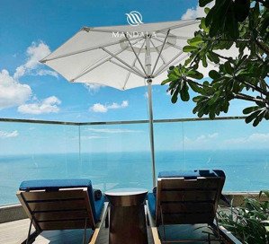 bán căn sky villa 2pn có hồ bơi + sân vườn riêng (87m2) - tòa ruby sát biển - giá 3,7 tỷ full nt