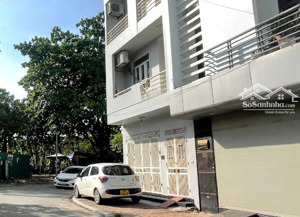 bán gấp nhà lô góc văn quán, ô tô đỗ cửa , nhà đẹp , sát phố, 38m2 , 5 tầng , kinh doanh,giá 10tỷ