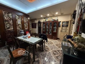 bán căn nhà- mặt phố - nguyễn chí thanh- dt. 115m2. mt. 5,5m2. 8 tầng. giá. 55 tỷ.