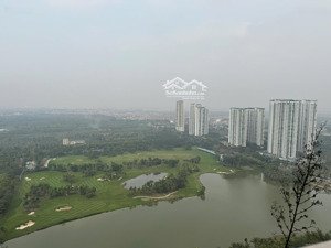 penthouse swan lake onsen 291m2, 2 sân vườn 96m2, hướng đông nam view hồ thiên nga view sân golf