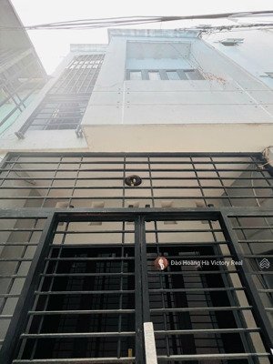 chỉ 4.5 tỷ tl có ngay nhà 37m2 tại đường số 7, p10, tb, dt: 3.2 x 10m, nh 5.8m, cách hxh chỉ 1 căn