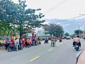 siêu phẩm mặt tiền ngay đường thăng long nối dài. hoà vang