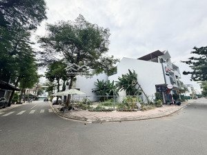 bán căn góc hà quang 2 đường số 6 giá chỉ 60tr/m2