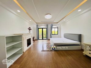 chính chủ cần cho thuê nhà phố view hồ lakeview city giá 30tr/th vị trí đẹp giá tốt. lh: 