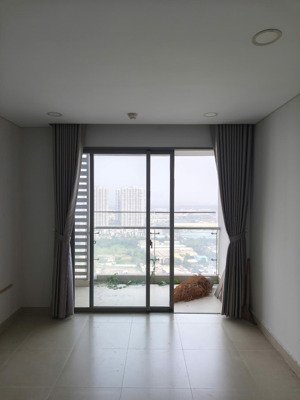 bán nhanh căn hộ 2pn tại cc river panorama giá chỉ 4,5 tỷ bao hết. lh: em thư để xem nhà