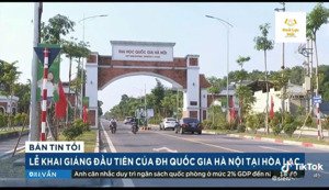 chủ cần bán gấp! lô đất đối diện cổng đhqg, sát ql21 trục chính đường 8m, dt 100m2 full thổ cư