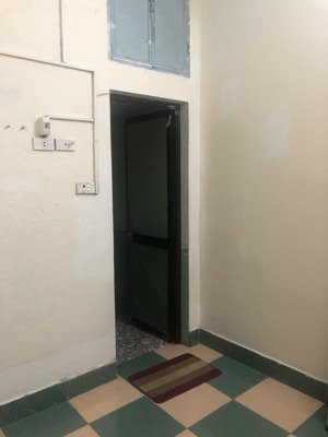phòng cho thuê 20m2, khép kín đầy đủ công năng, gần các trường đại học,cách đường trường chinh 20 m