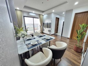 chính chủ cần bán căn hộ khu vực cao cấp thủ đức - tphcm