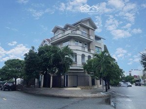 cho thuê vp căn góc 6,5x20m, 1 trệt 3 lầu 8 phòng, ngay cầu sài gòn, an phú, quận 2.