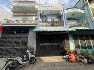 bán nhà 1 lầu hẻm xe hơi bình trị đông, 4x10.5m, 2 phòng ngủ, giá 4.8 tỷ tl