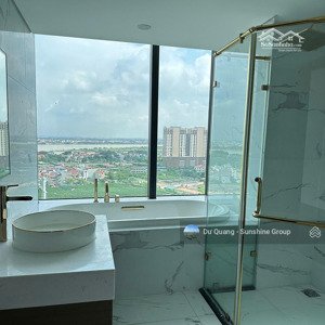bán căn góc 3 ngủ sunshine city - 105 m2 - 2 ban công - view sông hồng - giá: 11 tỷ (full đồ)